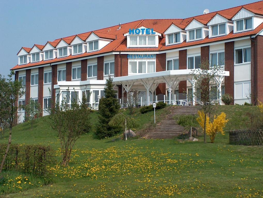 Hotel Trebeltal เดมมิน ภายนอก รูปภาพ